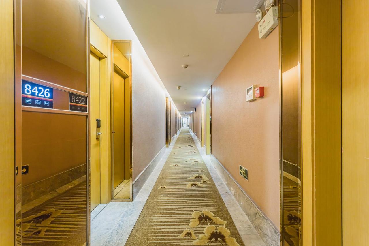 Super 8 Hotel Select Guangzhou Railway Station Xicun Subway Station Buitenkant foto