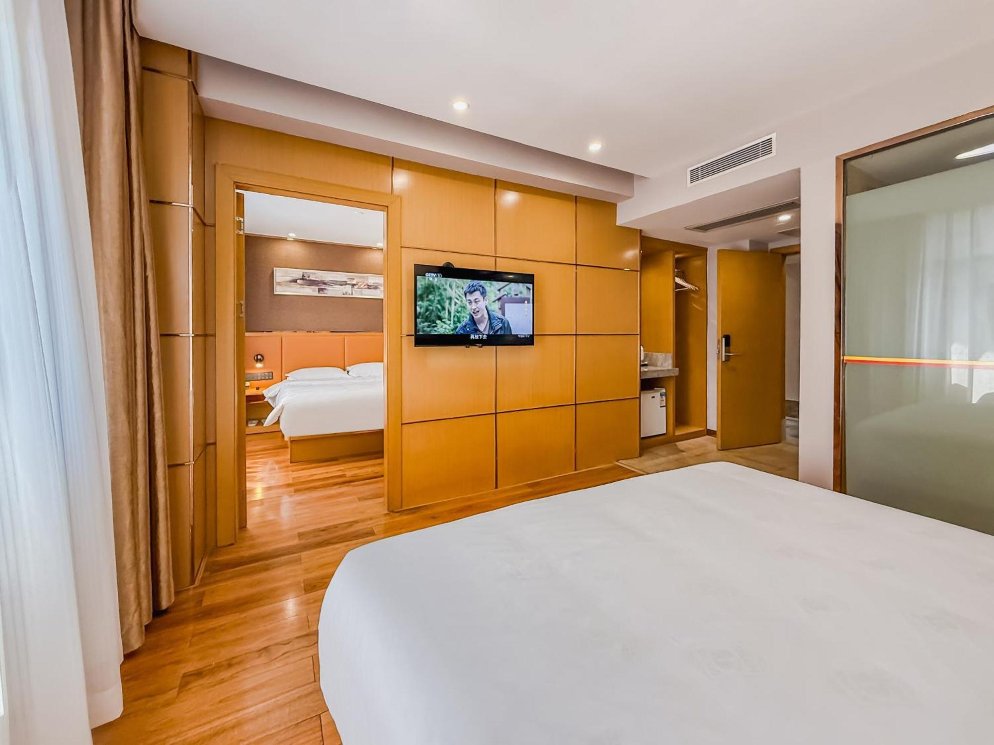 Super 8 Hotel Select Guangzhou Railway Station Xicun Subway Station Buitenkant foto